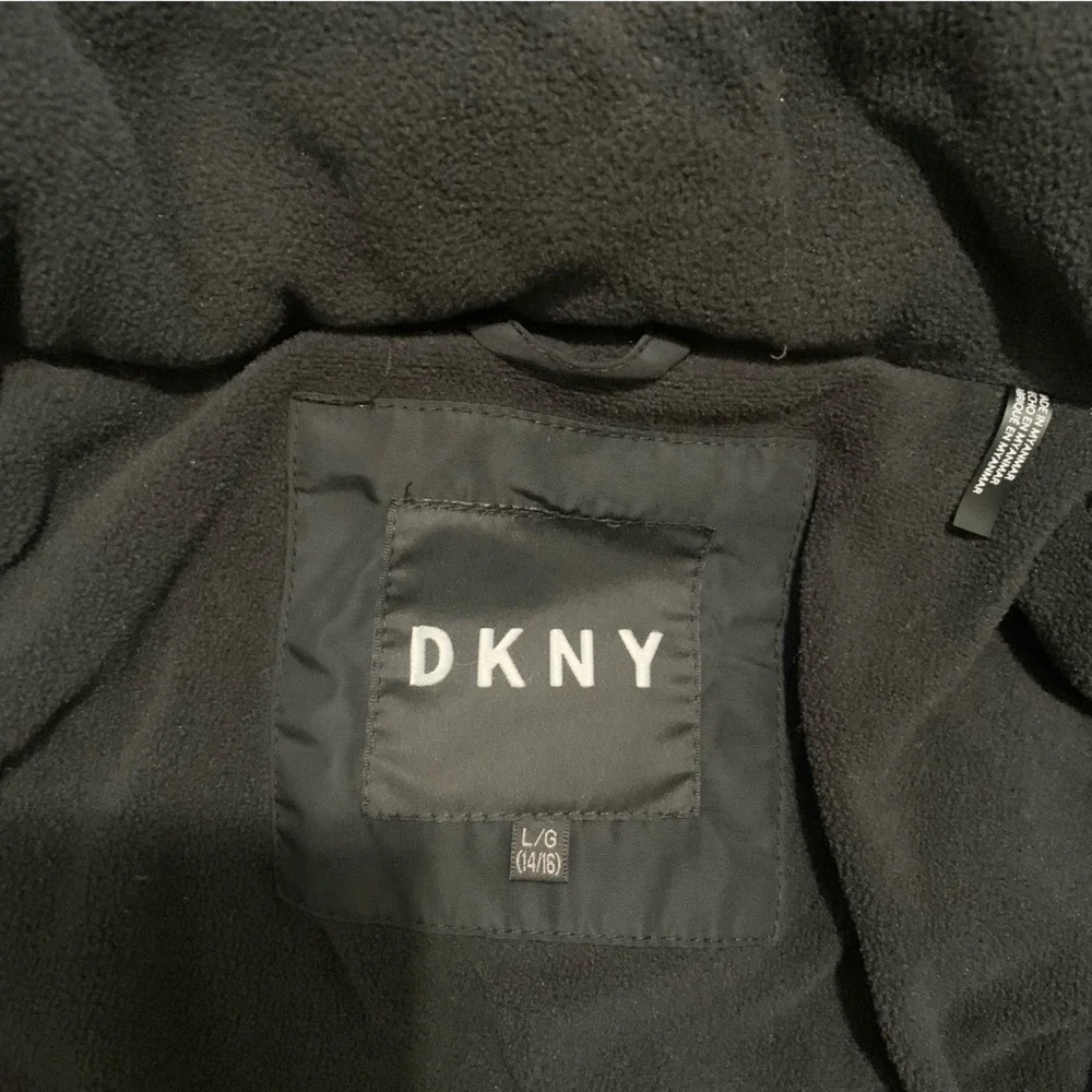 DKNY Boys Black Puffer Jacket L 14/16 Sherpa Lined Hood Logo Tape Winter Coat